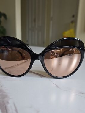 CHANEL Sunglasses with Rose Gold Mirrored Lenses 18K Gold Plated. 5379
